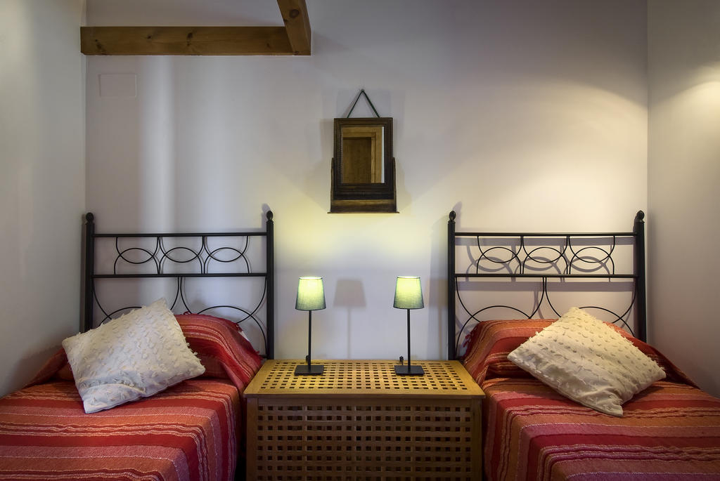 Casa Sarasa Pension Berdun Kamer foto